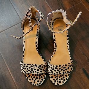 Gap Leopard Sandal